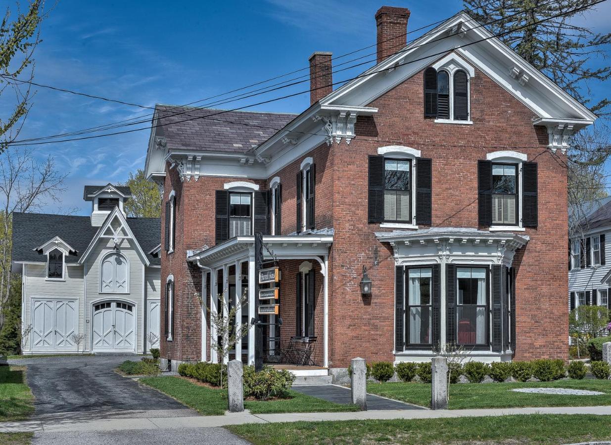 The Burrell House Hotel Keene Exterior photo